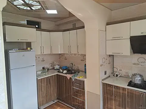 Satılır 4 otaqlı mənzil 100 m² — Bakı 4 otaq 100.00 m²
