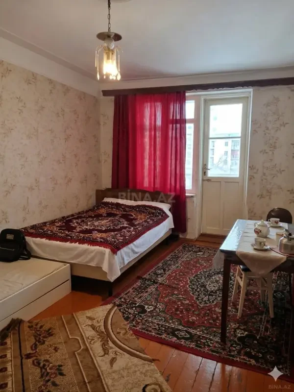 Satılır 1 otaqlı mənzil 35 m²