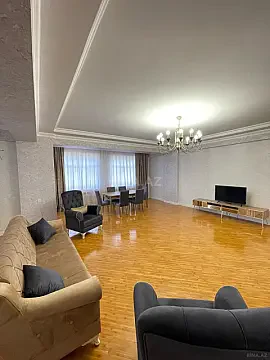 Kirayə verilir 3 otaqlı mənzil 170 m² — Bakı 3 otaq 170.00 m²