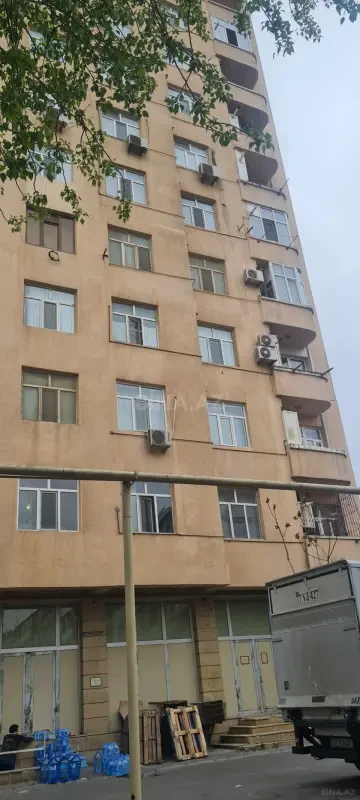 Satılır 3 otaqlı mənzil 82.5 m²