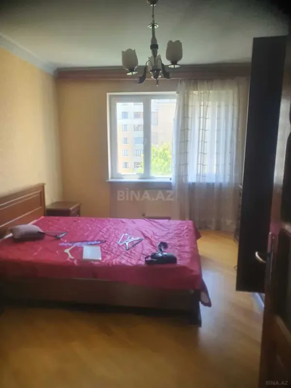 Kirayə verilir 3 otaqlı mənzil 100 m²