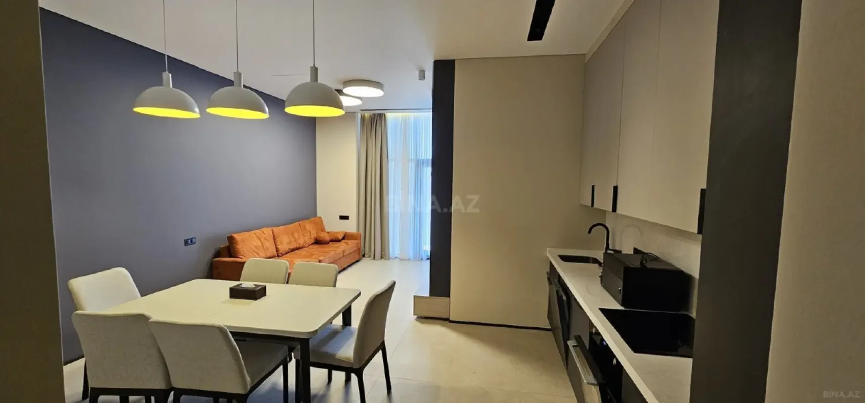 Kirayə verilir 4 otaqlı mənzil 120 m²