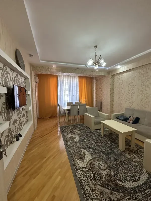 Kirayə verilir 3 otaqlı mənzil 70 m²