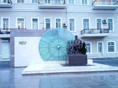 Satılır 2 otaqlı mənzil 45 m² — Bakı 2 otaq 45.00 m²