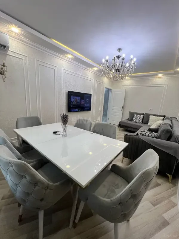 Satılır 3 otaqlı mənzil 80 m²