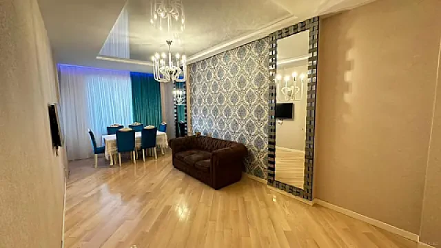 Satılır 2 otaqlı mənzil 67 m² — Bakı, Memar Əcəmi yanı 2 otaq 67.00 m²