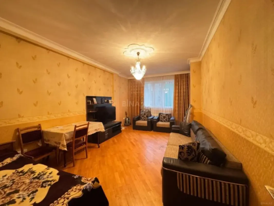Satılır 2 otaqlı mənzil 80 m²