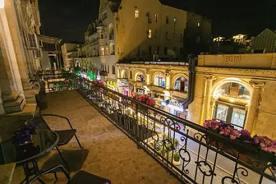 Kirayə verilir 3 otaqlı mənzil 100 m² — Bakı, Sahil qəs. 3 otaq 100.00 m²