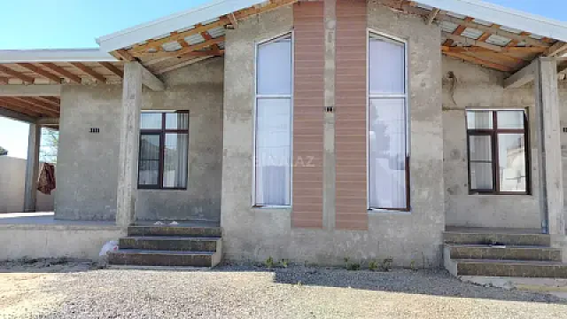 Satılır 4 otaqlı həyət evi 196 m² — Bakı, Novxanı 4 otaq 196.00 m²