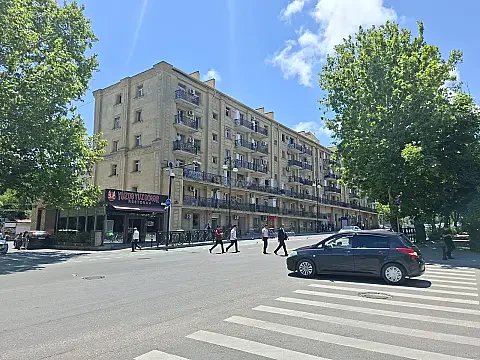 Kirayə verilir 2 otaqlı mənzil 60 m² — Bakı, Yasamal 2 otaq 60.00 m²