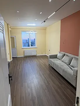 Kirayə verilir 3 otaqlı mənzil 140 m² — Bakı, Nizami 3 otaq 140.00 m²