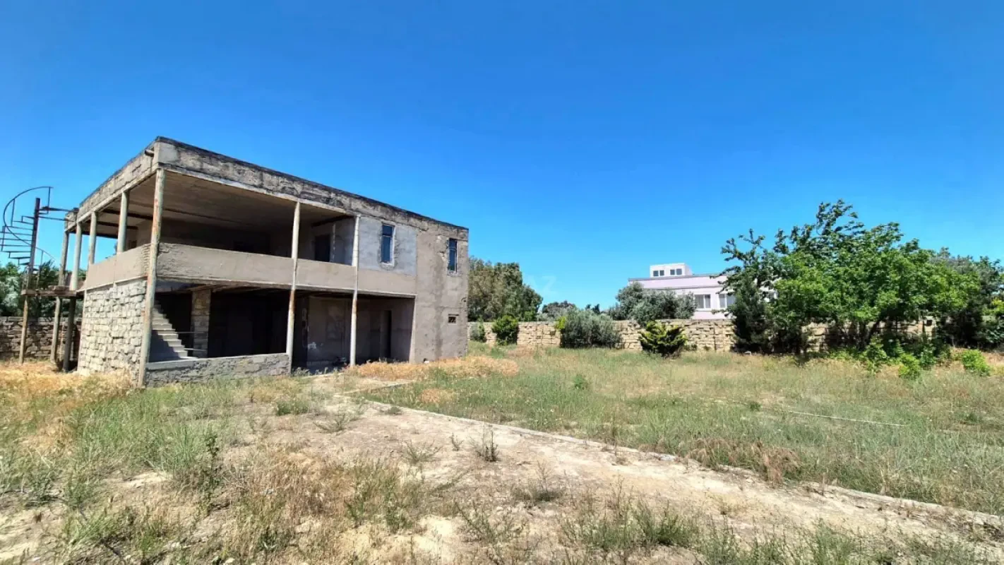Satılır 4 otaqlı həyət evi 167 m²