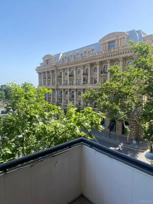 Kirayə verilir 3 otaqlı mənzil 75 m²