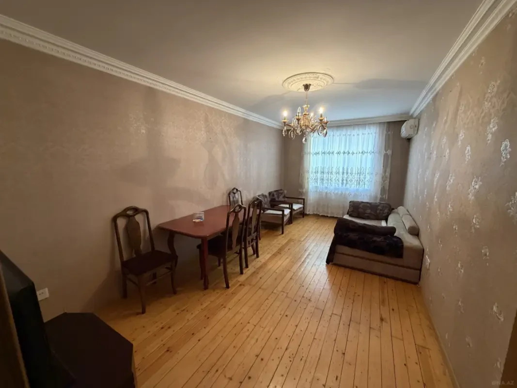 Kirayə verilir 2 otaqlı mənzil 60 m²