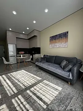 Kirayə verilir 2 otaqlı mənzil 70 m² — Bakı, Nərimanov 2 otaq 70.00 m²