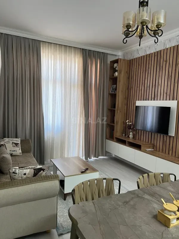 Kirayə verilir 2 otaqlı mənzil 55 m²