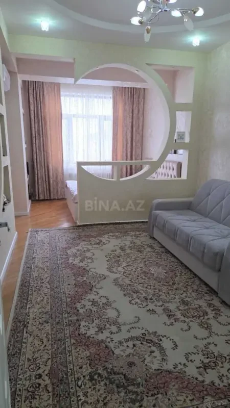 Satılır 2 otaqlı mənzil 65 m²