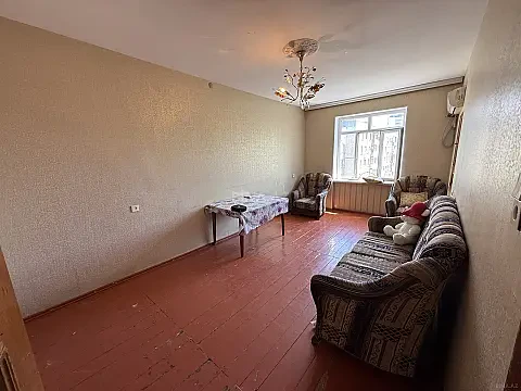 Satılır 2 otaqlı mənzil 60 m² — Bakı, Həzi Aslanov qəs. 2 otaq 60.00 m²