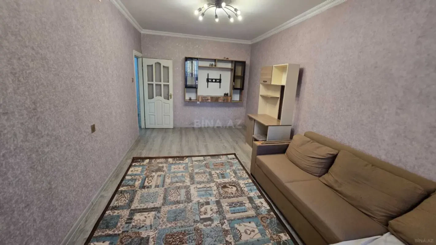 Kirayə verilir 2 otaqlı mənzil 65 m²