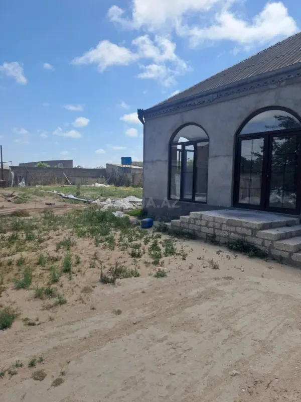 Satılır 3 otaqlı həyət evi 120 m²