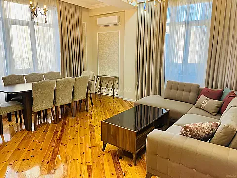 Kirayə verilir 3 otaqlı mənzil 150 m² — Bakı, İnşaatçılar 3 otaq 150.00 m²