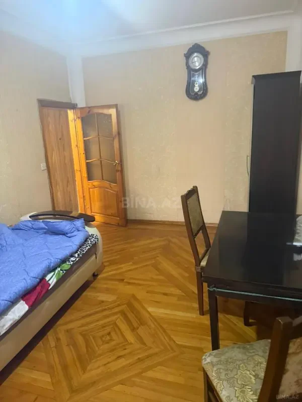 Satılır 2 otaqlı mənzil 33 m²