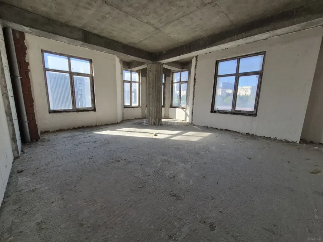 Satılır 2 otaqlı mənzil 106.6 m²