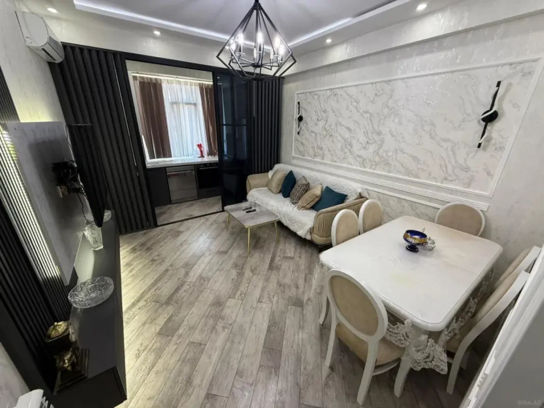 Satılır 2 otaqlı mənzil 55 m²