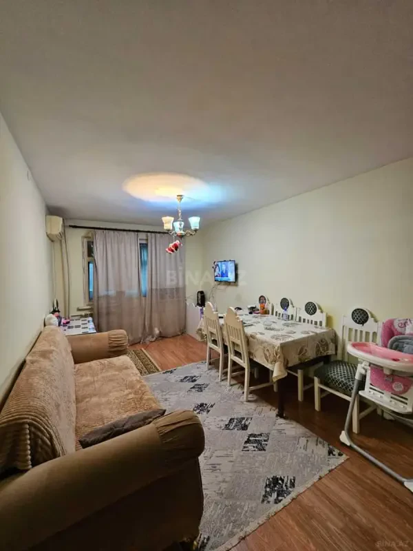 Satılır 2 otaqlı mənzil 50 m²