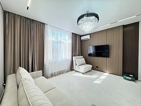 Satılır 2 otaqlı mənzil 77 m² — Bakı, İnşaatçılar 2 otaq 77.00 m²