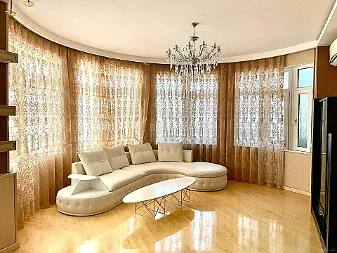 Kirayə verilir 2 otaqlı mənzil 130 m² — Bakı 2 otaq 130.00 m²