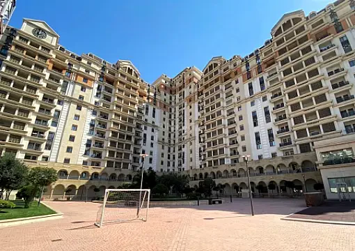 Satılır 4 otaqlı mənzil 211 m² — Bakı, Nizami 4 otaq 211.00 m²