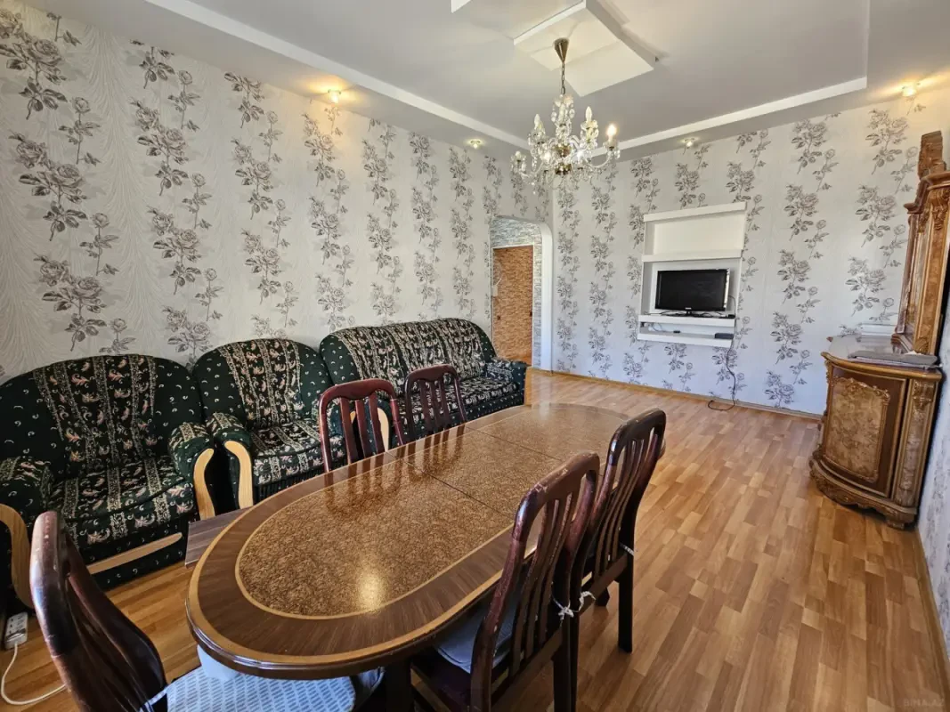 Kirayə verilir 3 otaqlı mənzil 90 m²