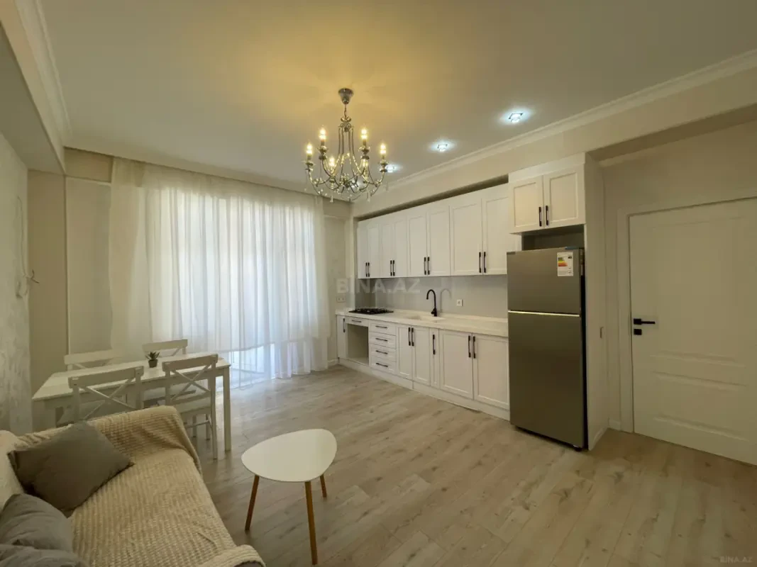 Kirayə verilir 2 otaqlı mənzil 60 m²