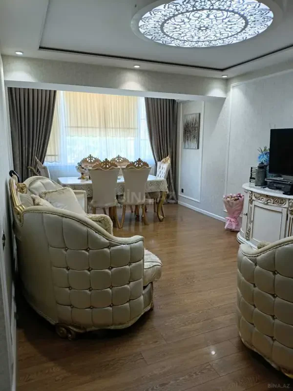 Satılır 3 otaqlı mənzil 88 m²