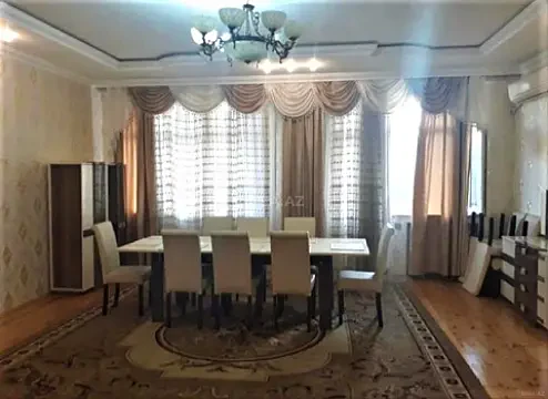 Kirayə verilir 4 otaqlı mənzil 220 m² — Bakı 4 otaq 220.00 m²