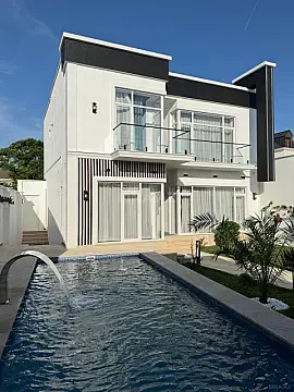 Satılır 4 otaqlı həyət evi 200 m² — Bakı, Şüvəlan 4 otaq 200.00 m²