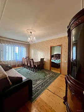 Kirayə verilir 4 otaqlı mənzil 100 m² — Bakı 4 otaq 100.00 m²