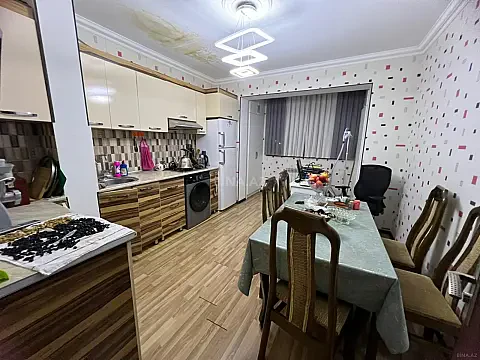 Satılır 3 otaqlı mənzil 90 m² — Bakı, Yeni Günəşli 3 otaq 90.00 m²