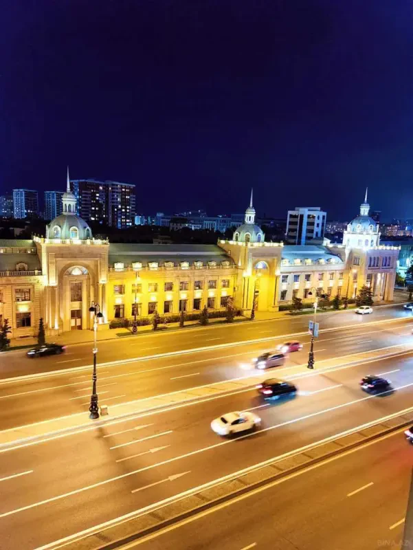 Kirayə verilir 3 otaqlı mənzil 115 m²
