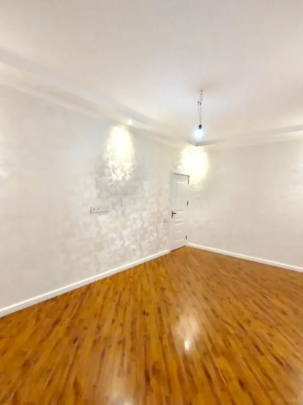 Satılır 2 otaqlı mənzil 65 m²