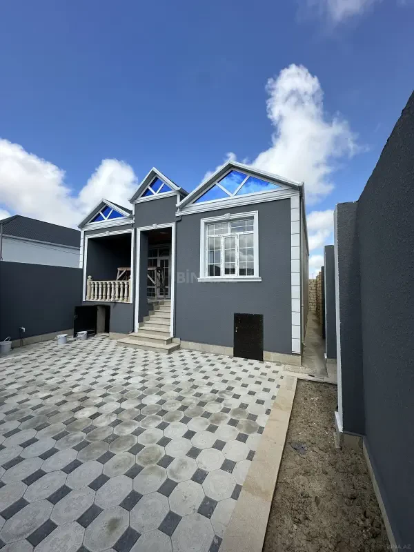 Satılır 4 otaqlı həyət evi 120 m²