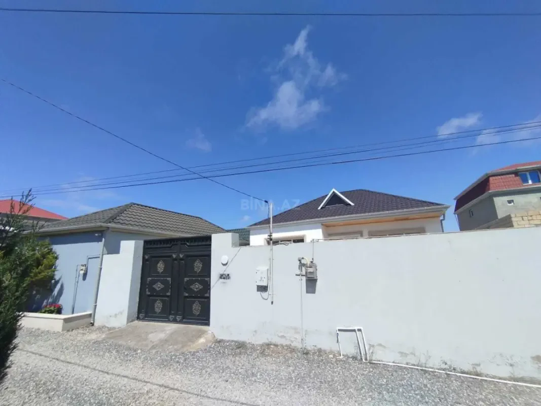 Satılır 3 otaqlı həyət evi 100 m²