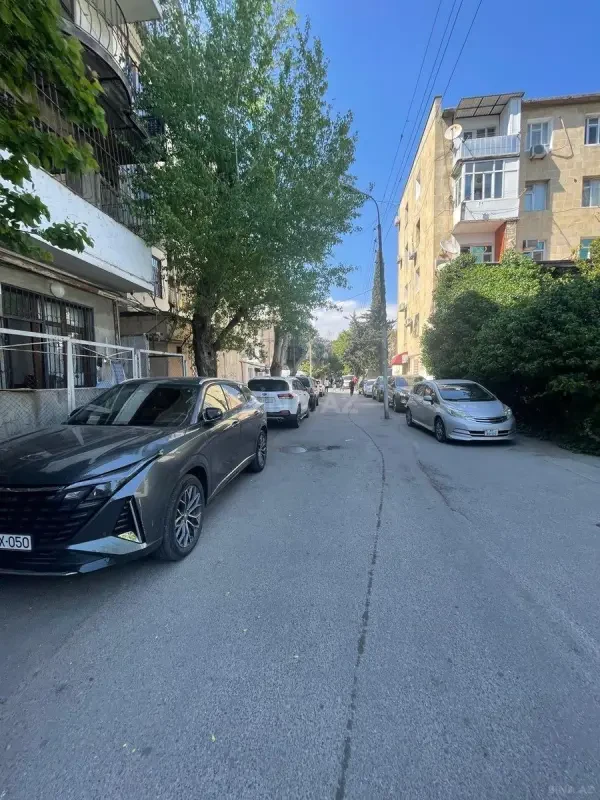 Satılır 3 otaqlı mənzil 90 m²