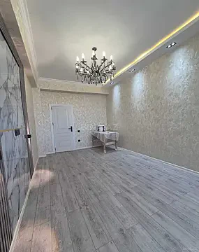 Satılır 2 otaqlı mənzil 70 m² — Bakı, İnşaatçılar 2 otaq 70.00 m²