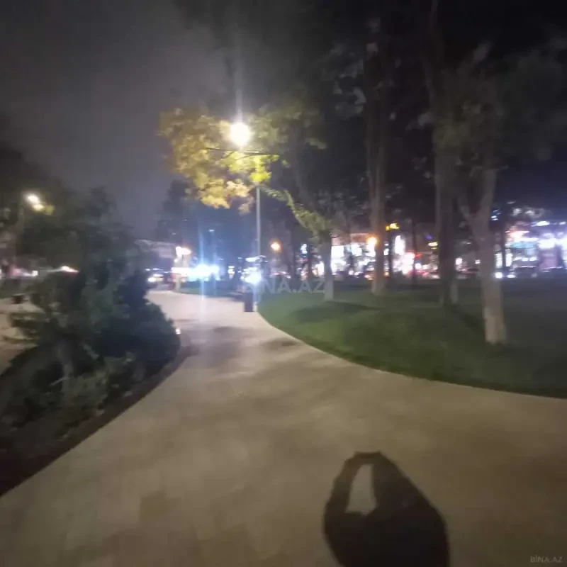 Satılır 3 otaqlı mənzil 150 m²