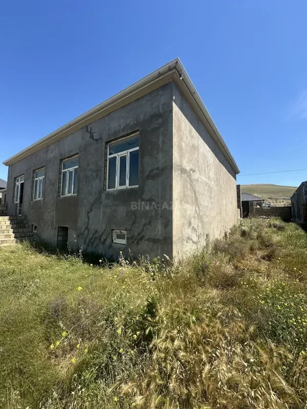 Satılır 4 otaqlı həyət evi 150 m²
