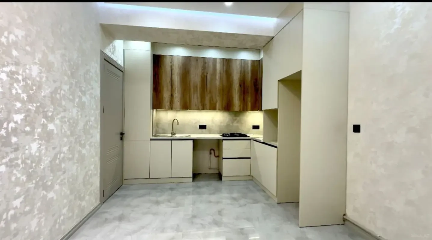 Satılır 2 otaqlı mənzil 60 m²