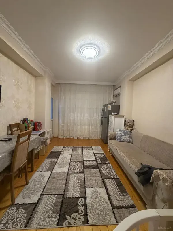 Satılır 2 otaqlı mənzil 48 m²