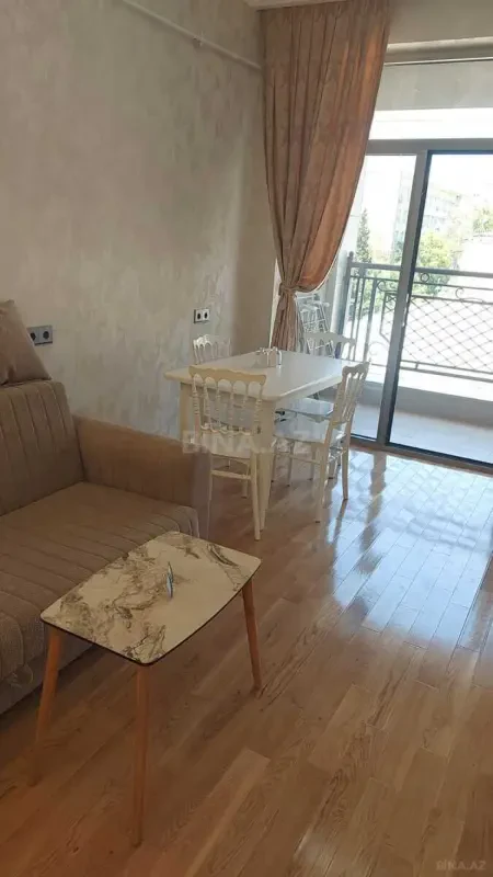 Kirayə verilir 1 otaqlı mənzil 41 m²